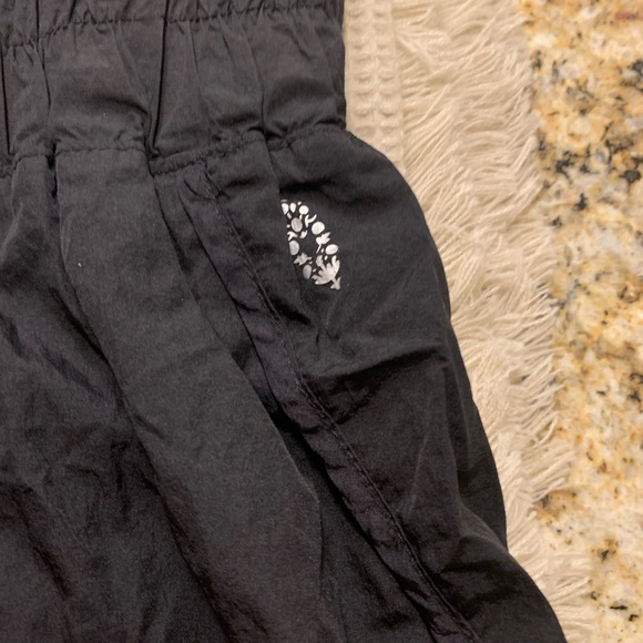 EUC Free People The Way Home Shorts Black Sz M - like new! - Picture 5 of 12